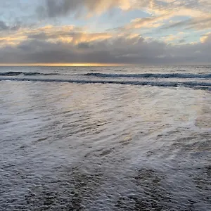 https://sandpiper-motel.queenslandhotels.net