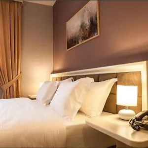 Hotelvila 22 Hotel Tirana