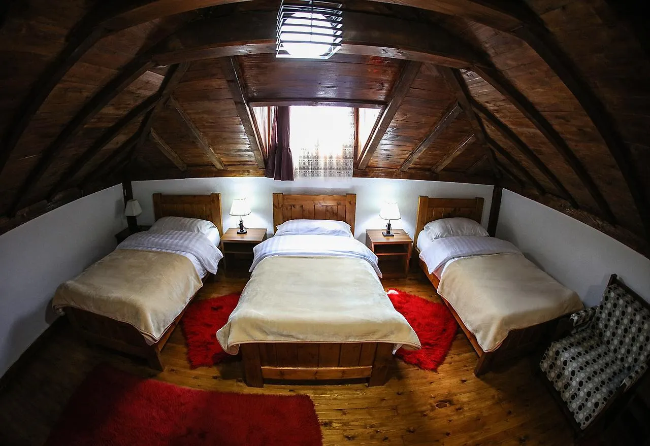 Hotel Bujtina e Bardhe Korce Albanië